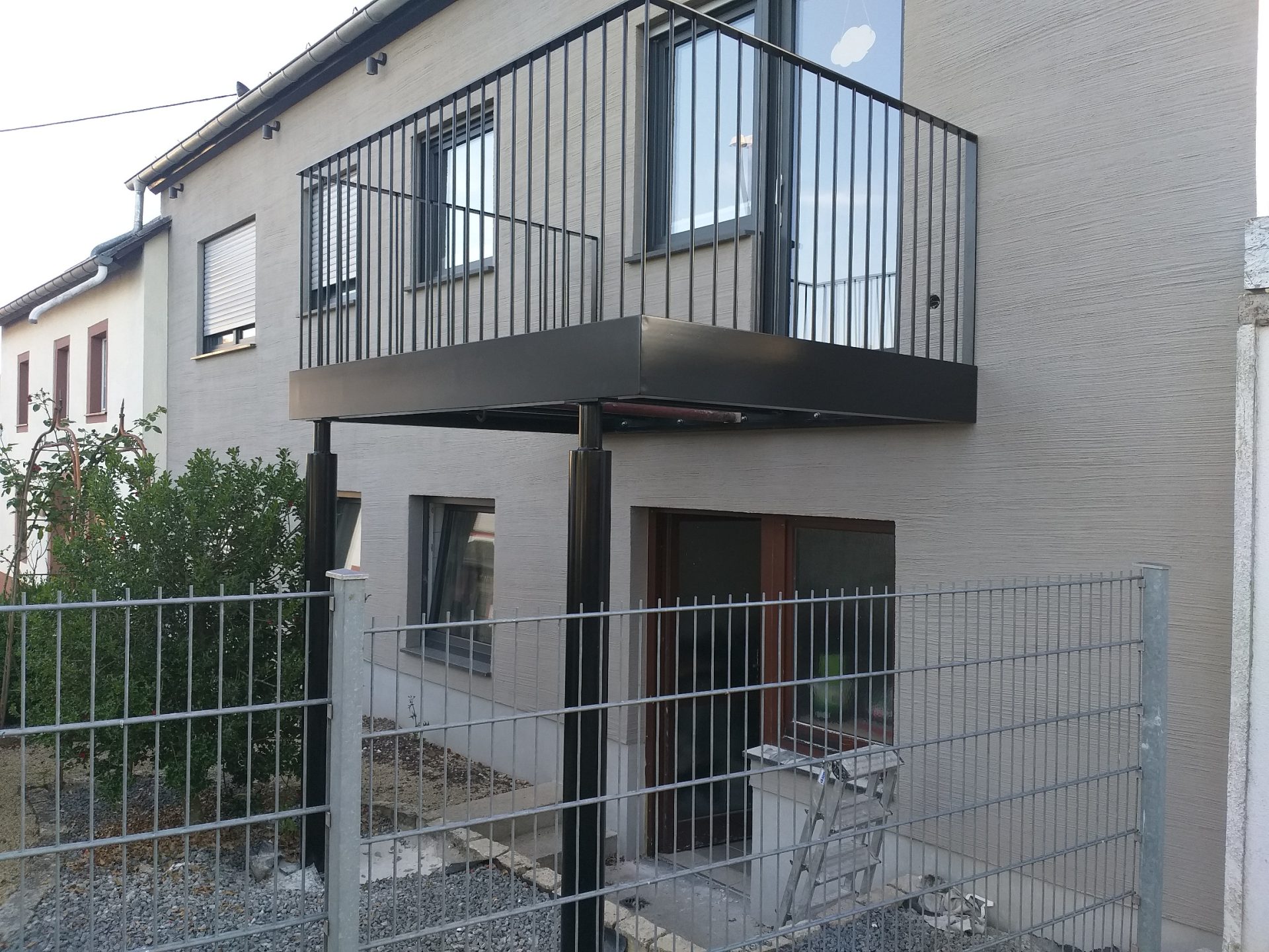 neues und modernes Haus
